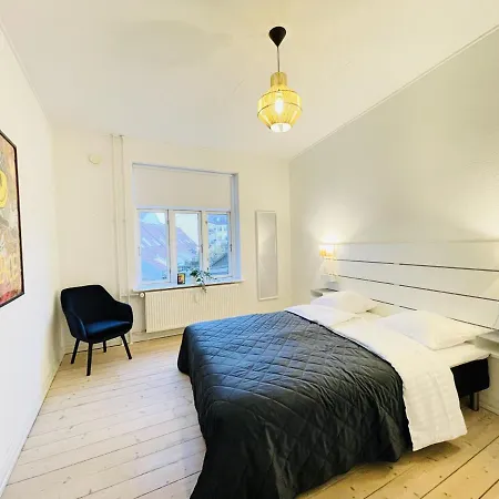 Aday - Classy 2 Bedrooms In The Center Of Appartamento *