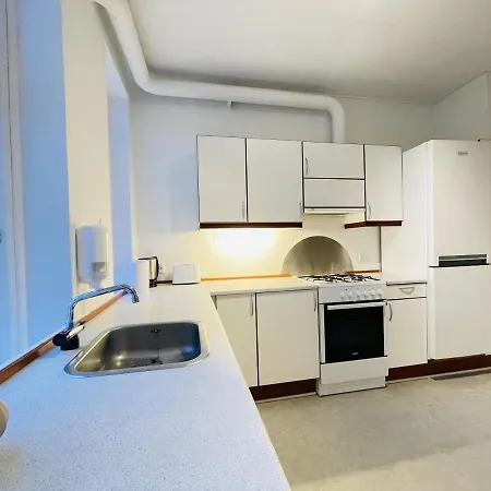 Aday - Classy 2 Bedrooms In The Center Of