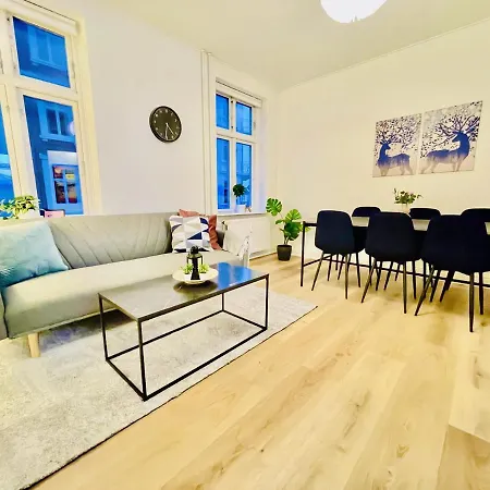 Aday - Classy 2 Bedrooms In The Center Of *