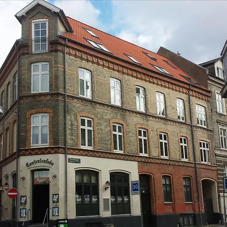 Aday - Classy 2 Bedrooms In The Center Of * Aalborg